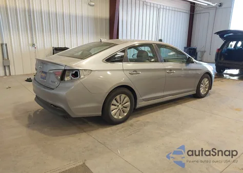 2016 Hyundai Sonata Hybrid Se from USA, damaged, VIN KMHE24L16GA014268